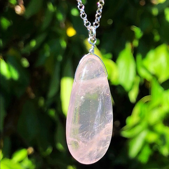 Genuine Rose Quartz Pendant Necklace! - Picture 3 of 5